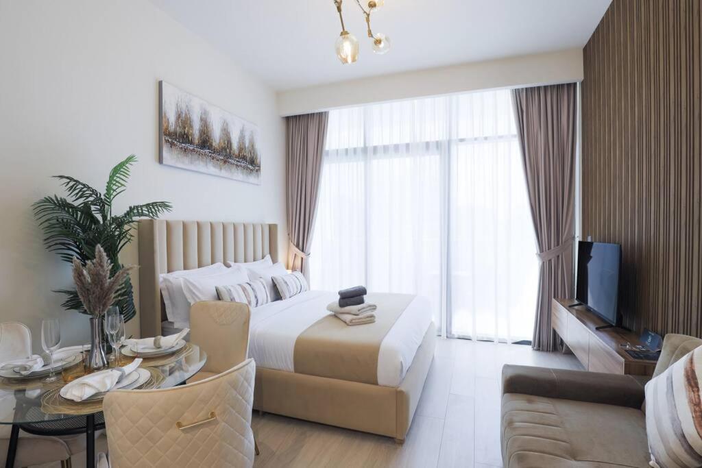 Апартаменты Incredible In Azizi Riviera *